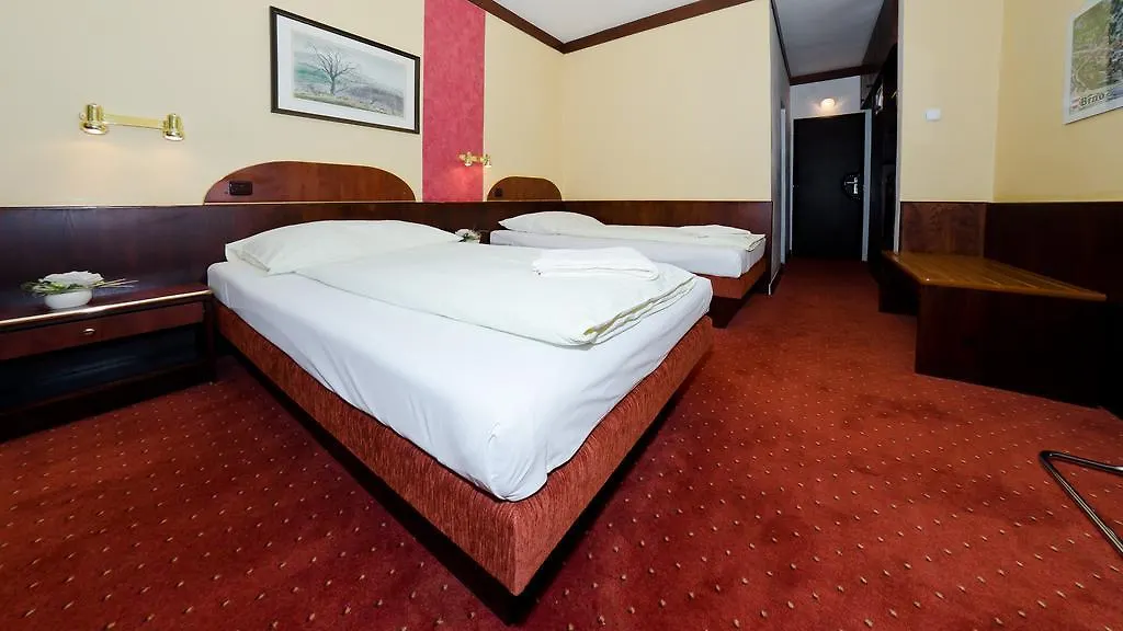 Hotel Myslivna Brno 3*,